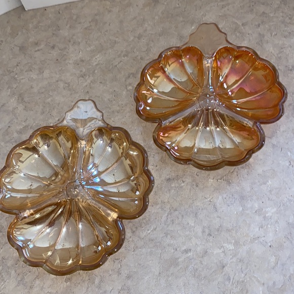 Vintage Jeanette Clover leaf nut/candy dish marigold and peach lustre - Picture 1 of 10